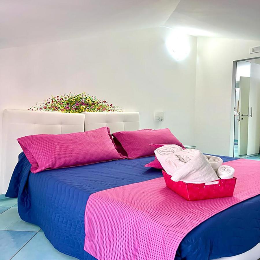 B&B A Casa Di Vittoria - Guest House Castellabate Dış mekan fotoğraf